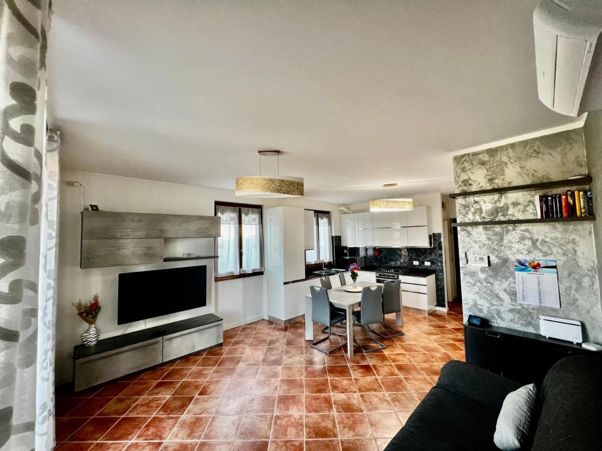 Villa Sonhozinho House Colico Esterno foto